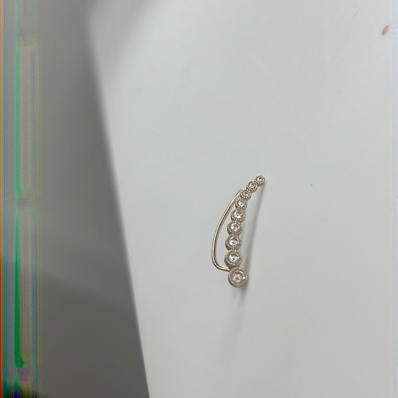 EF collection Diamond ear climber - Picture 5 of 6